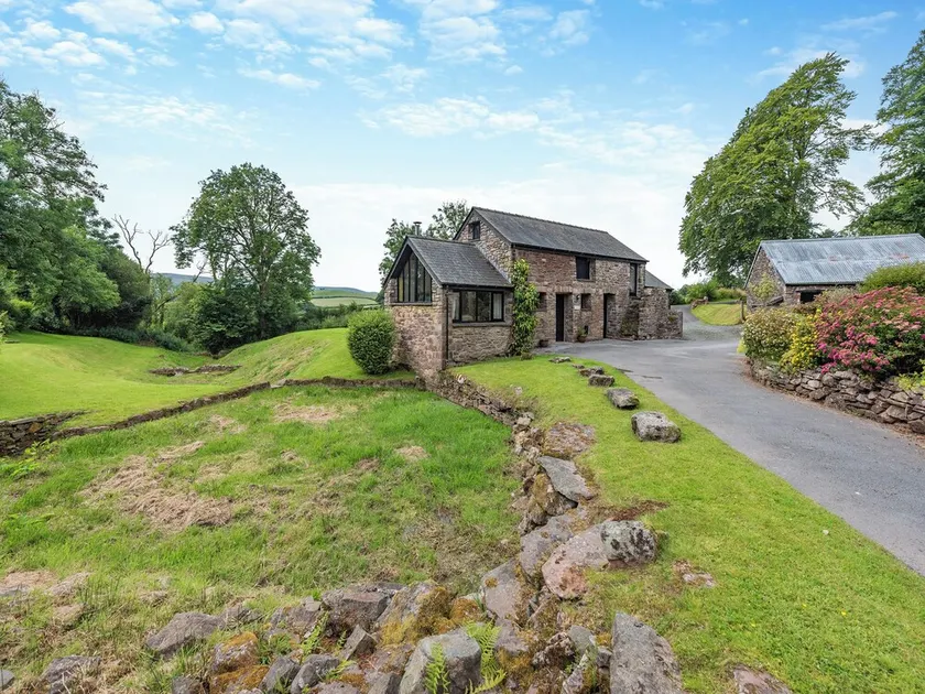 3 værelses bolig i Gwynfe, Llangadog - Image 1