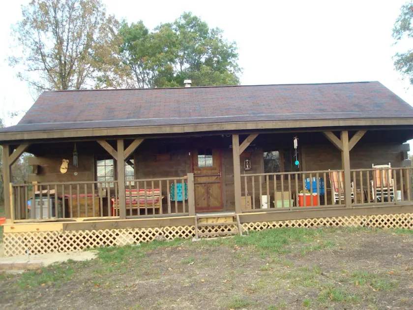 Serenity Bluff Cabin - Image 1