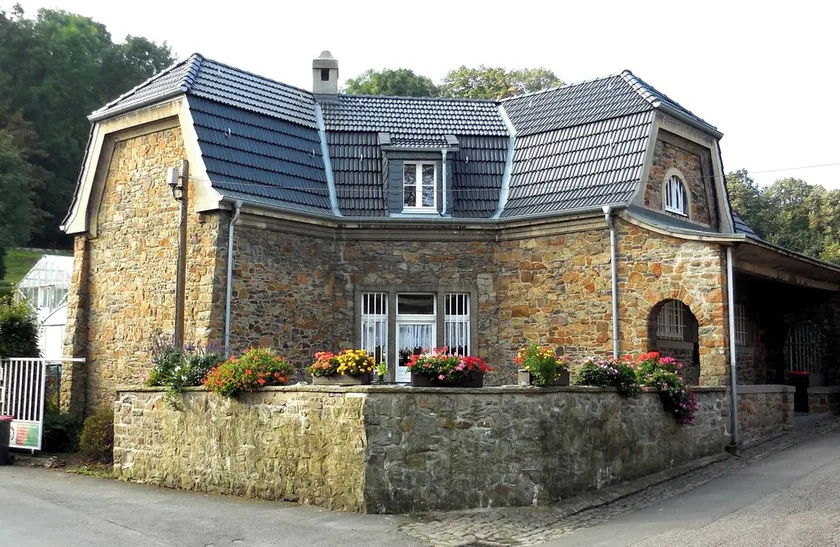 Landmarked van de Velde Villa - Image 1