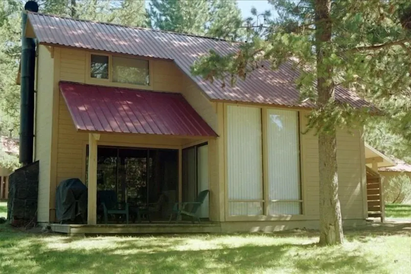 Ranch Cabin, 6 passes SHARC (illimité), WiFi gratuit, à partir de 95 $ la nuit - Image 1