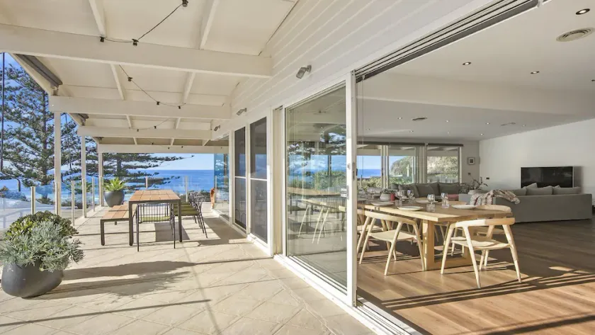 Beachside Luxury For All The Family - Image 1