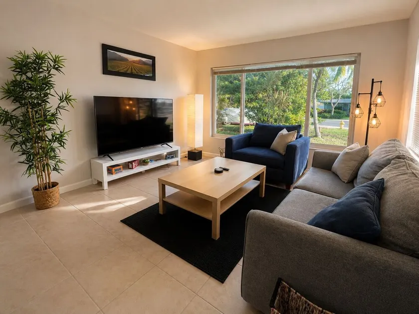 Cozy 1BR Home in Lighthouse Point - Fenced Yard - Pets Welcome - Extended Stays - Image 1