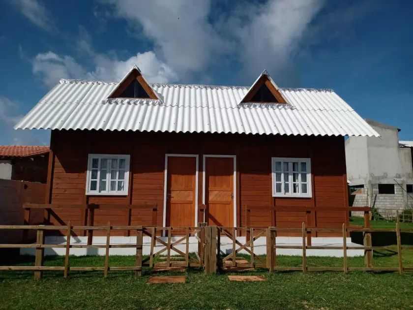 Chalet for 1 or 2 people in Recanto Arvoredo in Subáuma, Linha Verde - Bahia - Image 1