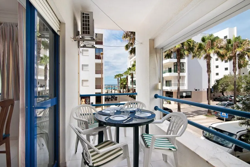 Apartamento T1 Edisol - Image 1
