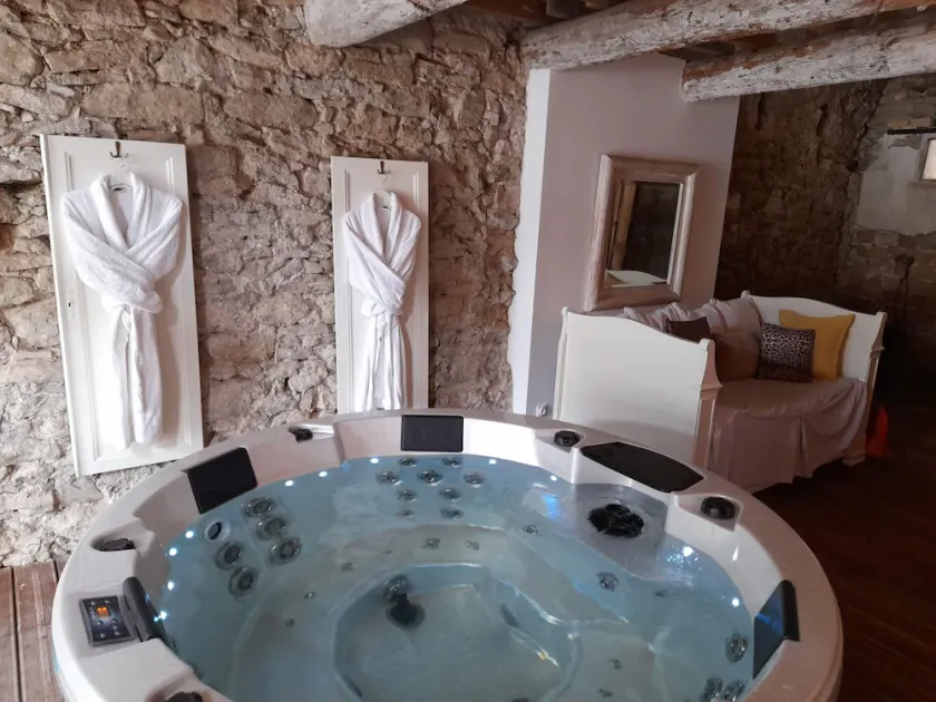 The Sainte Valière gîte (swimming pool, SPA and air conditioning) - Image 1