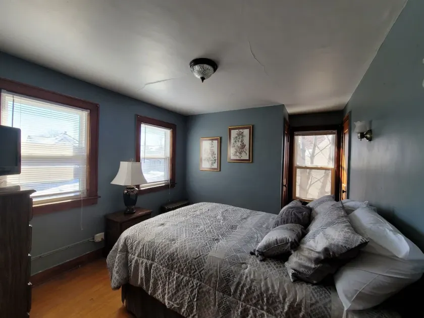 Cute & cozy 1 bedroom apartment - sleeps 4 - Image 1