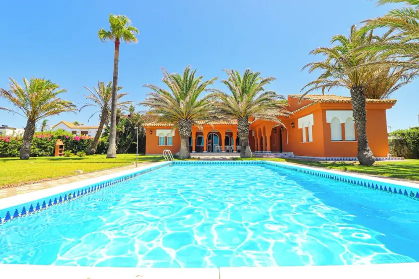 VILLA LA VISTA MIT PRIVATEM POOL AM STRAND - Image 1