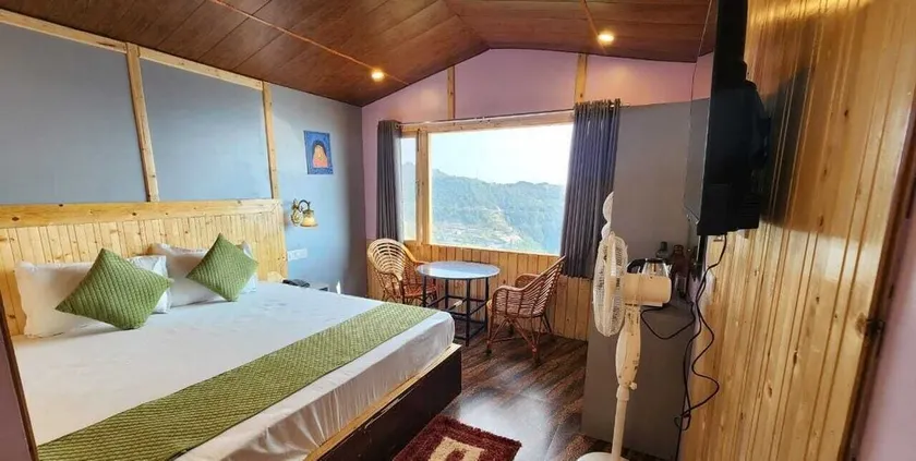 Himaaksh Uttarakhand - Image 1