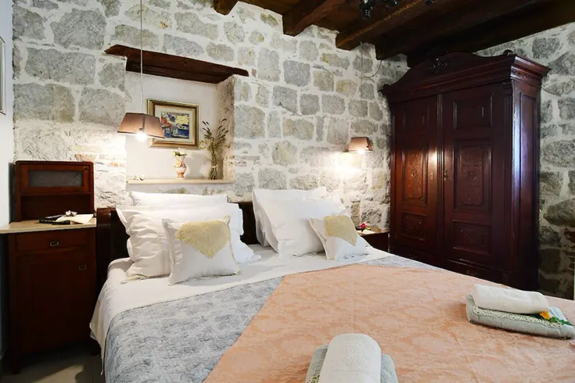 Turrium heritage apartment con patio e camino  fronte mare - Image 1