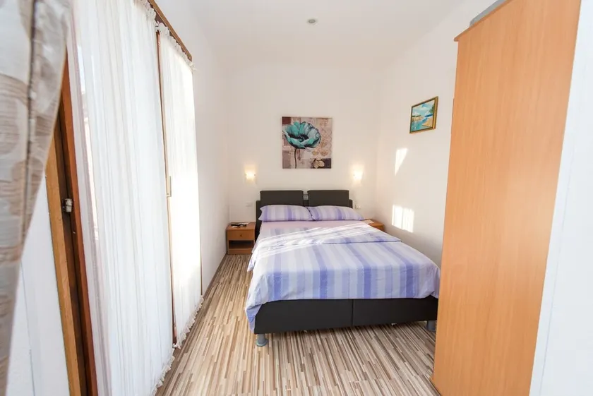 Cozy apartment w big garden, balcony and grill - Image 1