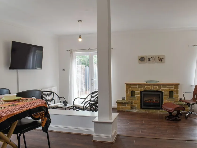 3 bedroom accommodation in Hazel Grove, Stockport - Image 1