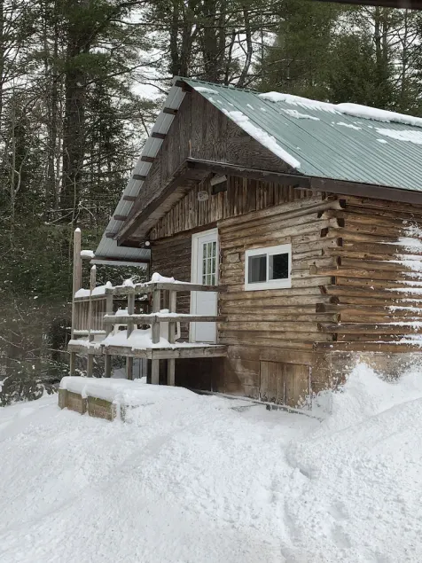 Log Haven Cabin, Gore Skiing, Pool/AC/Fireplace, Steps to Loon Lake - Image 1