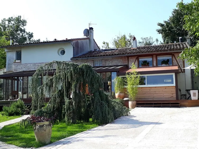 LOFT MIT SWIMMINGPOOL IN EINER AUTHENTISCHEN SCHEUNE IM HERZEN DER NATUR - Image 1