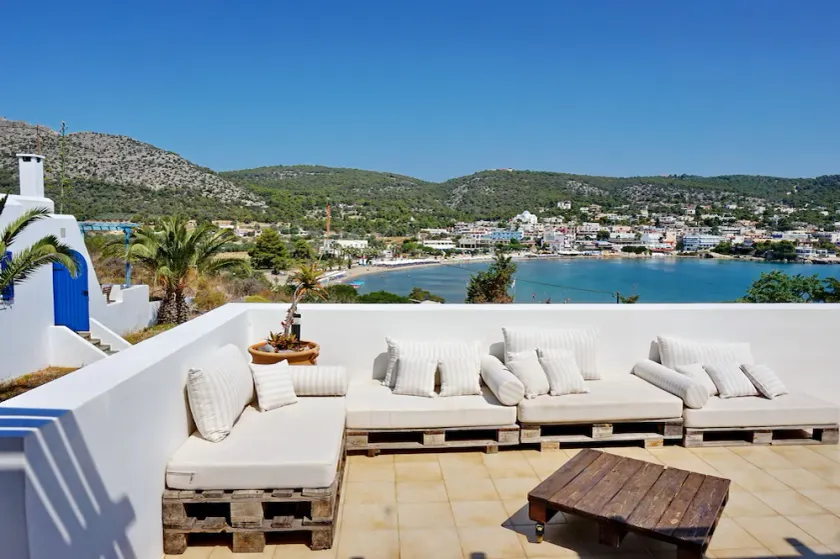 Under the stars apartment with sea & pool view - Image 1