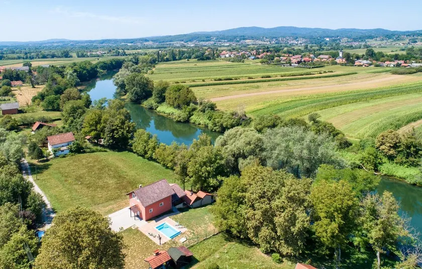 Awesome Home In Mirkopolje - Image 1