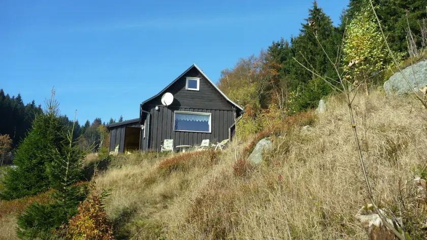 Berghütte mit Kamin,Sauna,Waschm.SAT-TV,2 WC, bis 6 Personen, E- Ladestation - Image 1