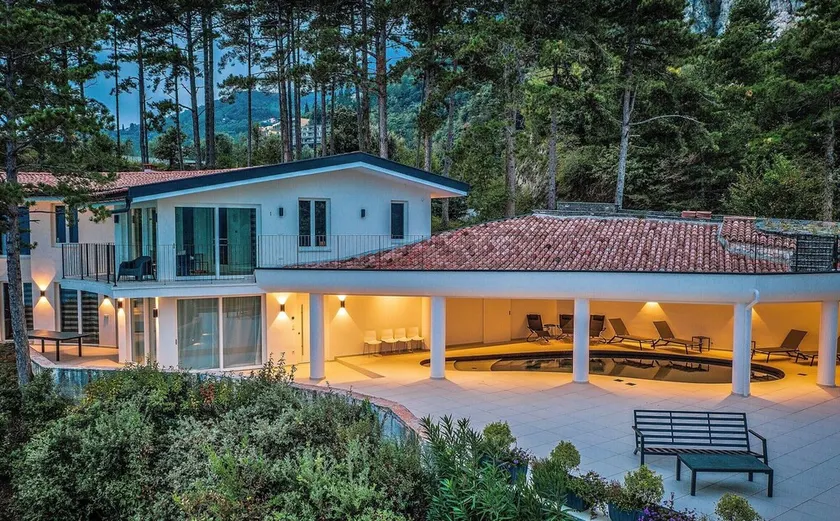 Villa Abetaia With Pool - Image 1
