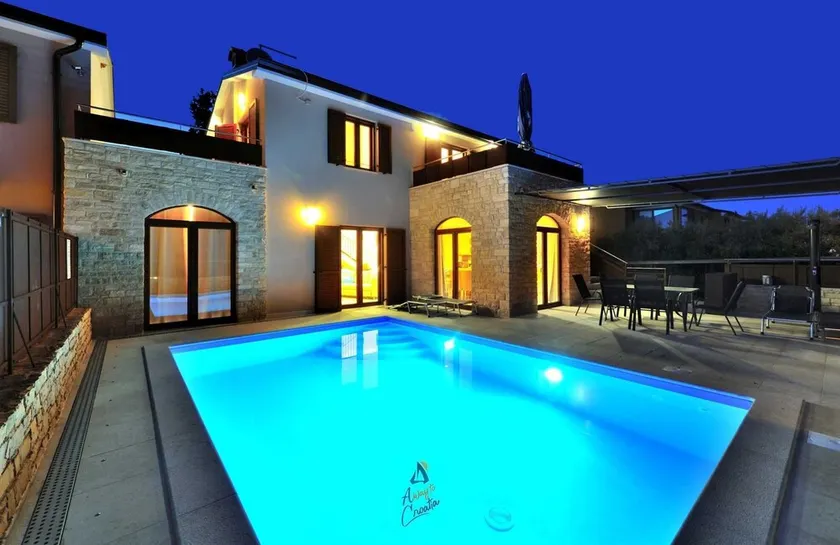 Charmante 3-Schlafzimmer-Villa mit privatem Pool in Strandnähe - Image 1