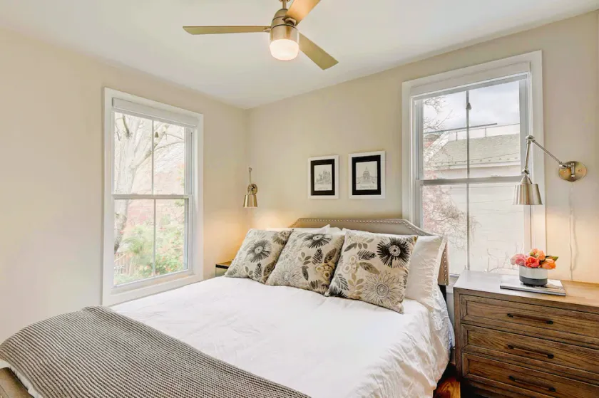 Heart of Old Town Alexandria|Historic|1700ft² - Image 1