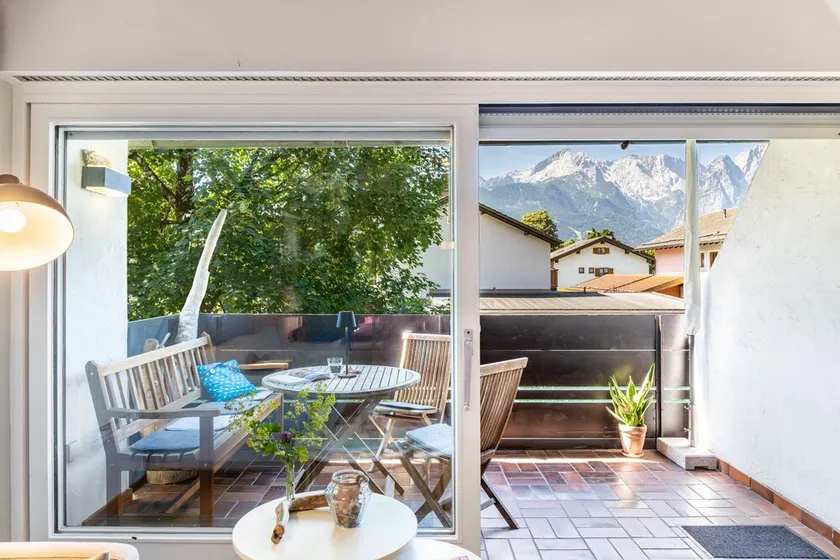 Apartamento 'Stuiben Garmisch' com vista para a montanha, piscina comum e Wi-Fi - Image 1