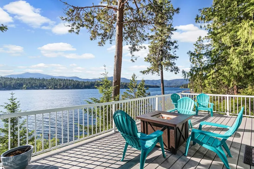 Lakeside Cabin in Hayden - Image 1