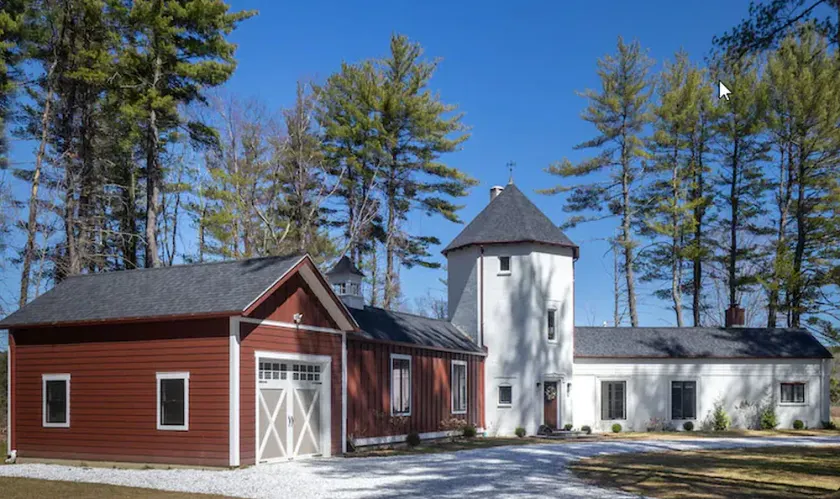 NEWLY REMODELED 3 BEDROOM COUNTRY CASTLE - Image 1