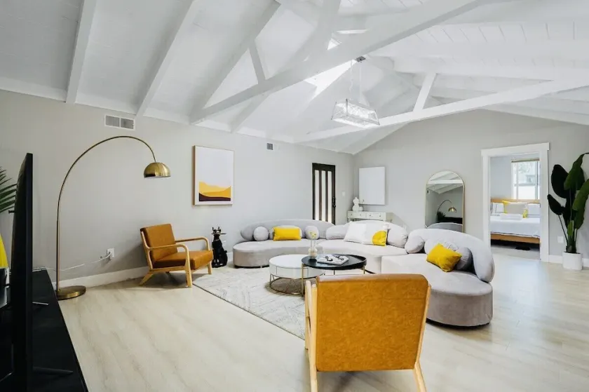 modERn Luxury Home🌇🎆🌉Limited time offer! - Image 1