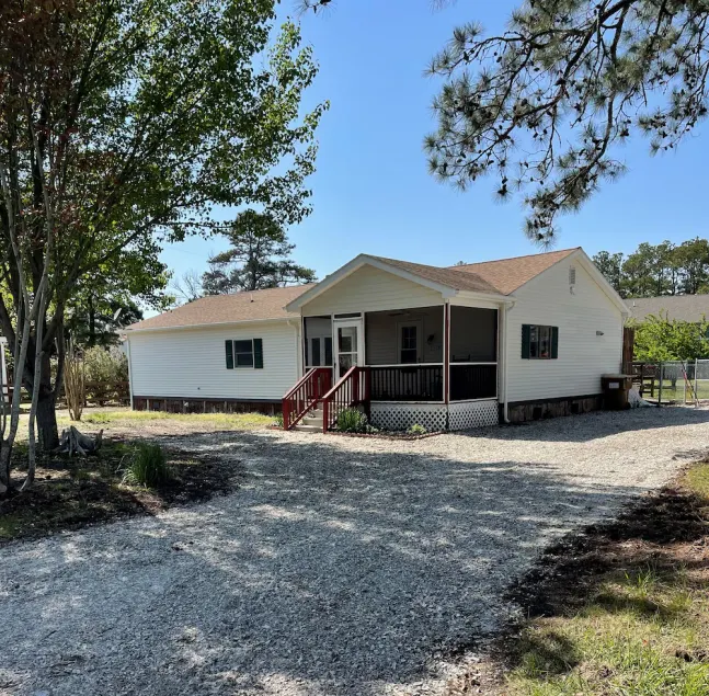 Sea Ridge-Pet Friendly-Fenced Yard/Firepit-Screened Porch,NO LINENS PROVIDED - Image 1