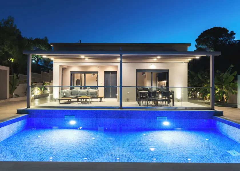 Amelia Residence - Image 1