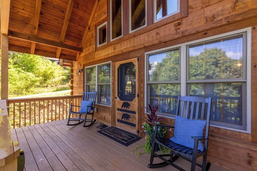 Beaver Rock Lodge - Image 1