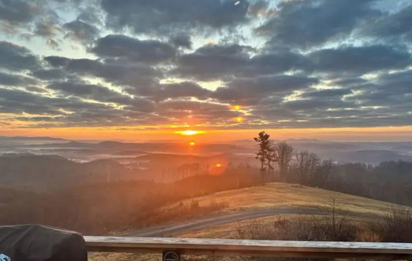 The VIEW! Private Campsite By New River Gorge Park - Image 1