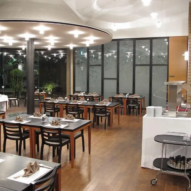 Central Hotel Kamojima - Image 1