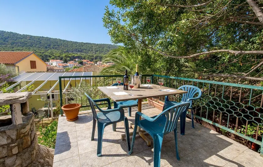 1 Bedroom Awesome Apartment In Veli Losinj - Image 1