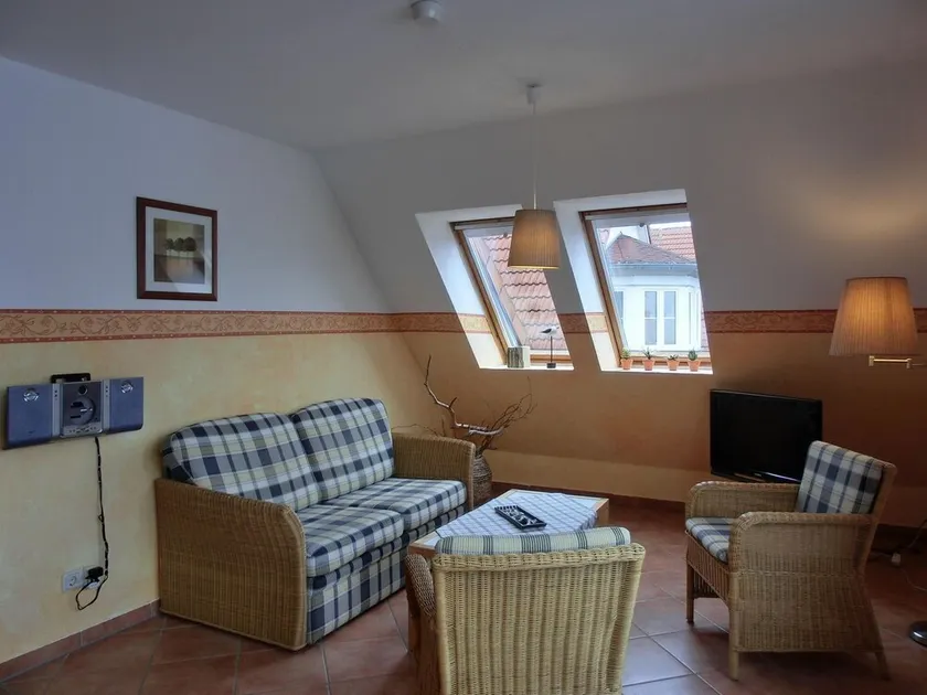Vacation apartment P8 - Centrally located 2-room apartment on the 2nd floor - Image 1