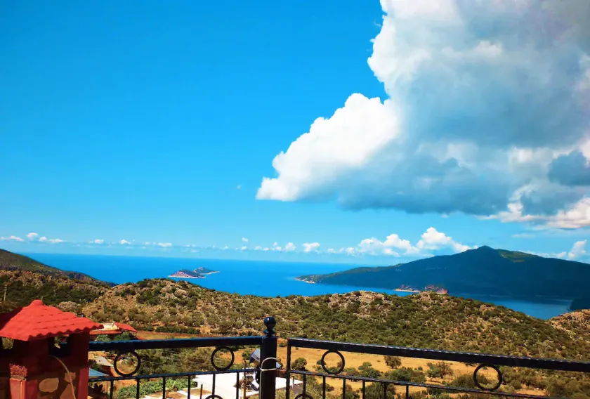 Apart Villa Asoa Kalkan Peaceful Sea View - Image 1