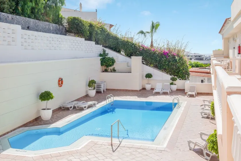 Charmante location de vacances \"Apartamento Los Gigantes\" avec Wi-Fi, balcon et terrasse - Image 1