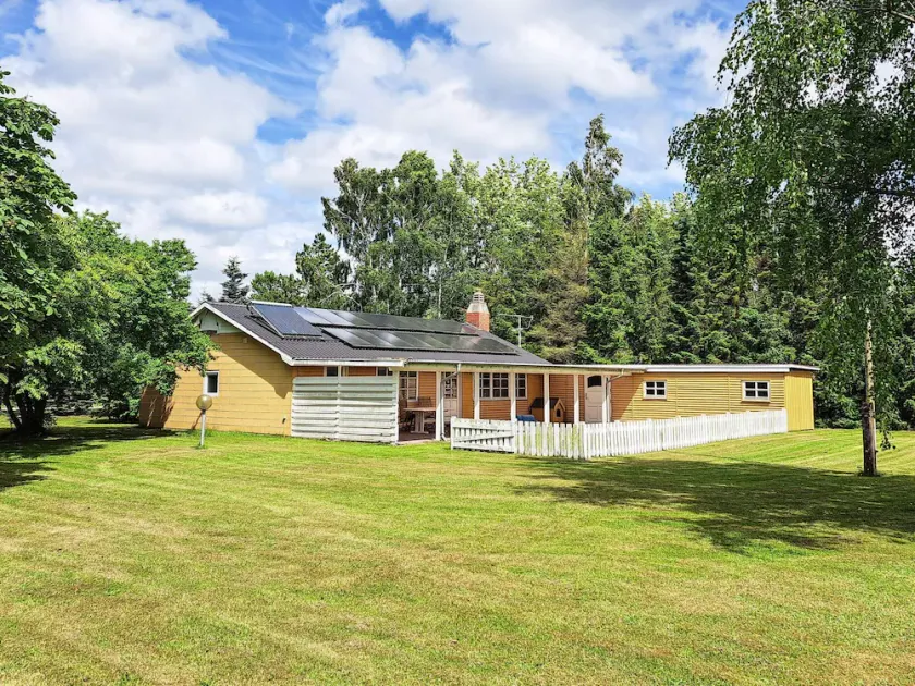 6 person holiday home in Storvorde - Image 1
