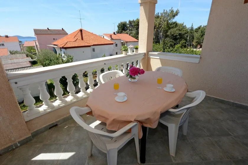 Apartment Padrenostro Zadar - Image 1