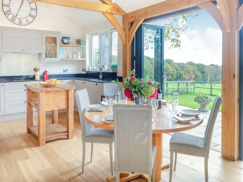2 værelses bolig i Horsham - Image 1