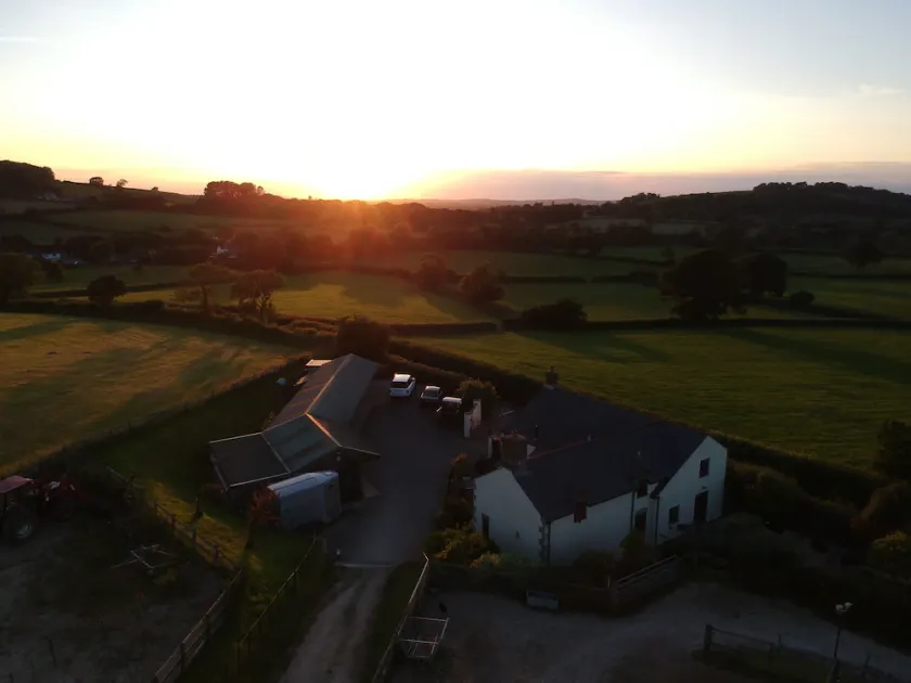 Secluded Cottage in the Heart of Dorset - Image 1