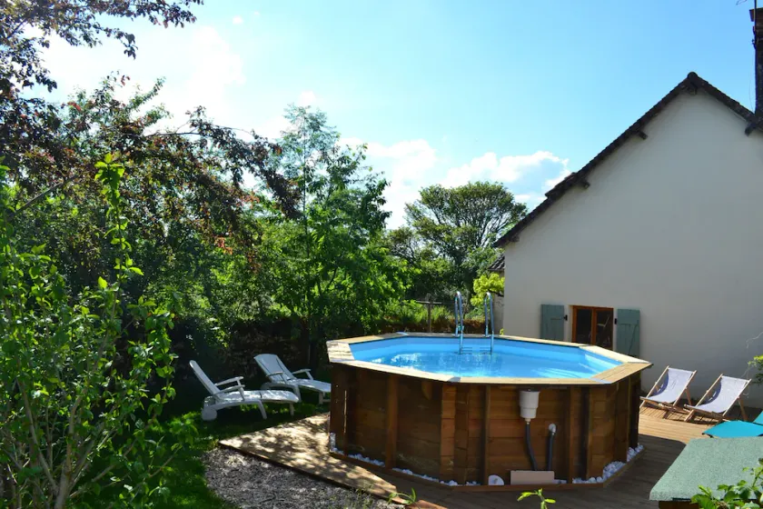 Maison Avec Piscine Dans un Hameau Pour 8 Personnes, Entre Lascaux et Hautefort - Image 1