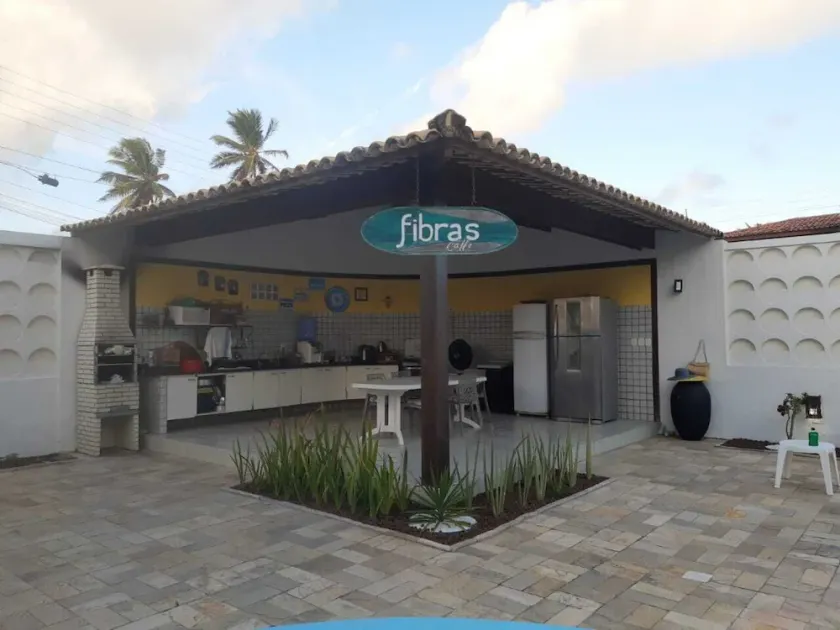 luxury house with pool - Image 1