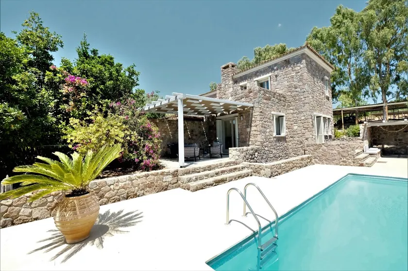 Miss Valentina - Amazing Stone Villa with Private Pool and Sunset Seaview - Image 1
