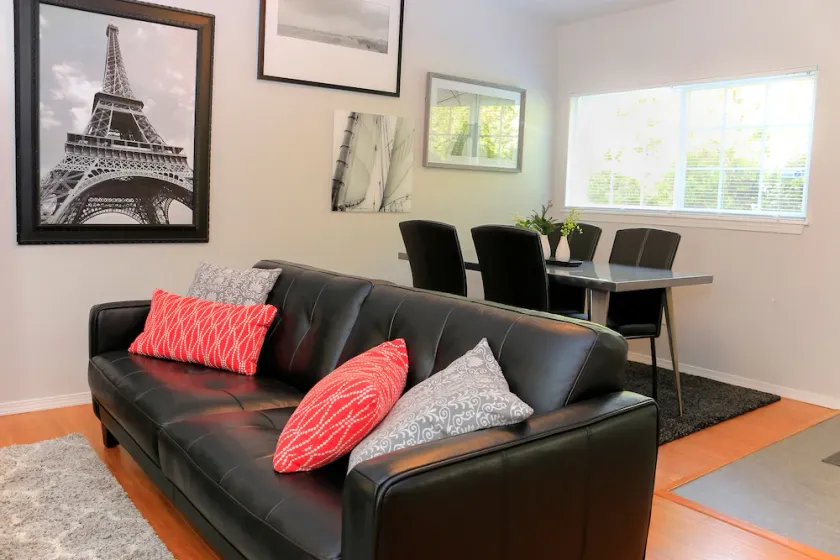 Zen Cottage dans Close In NE Alberta Arts Area, pour 4 personnes - Image 1