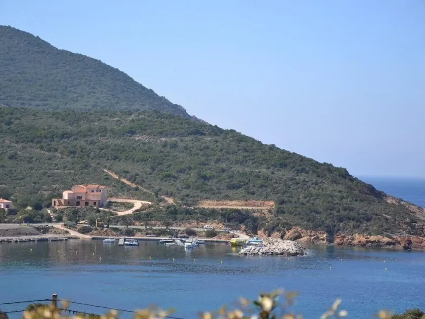 Roc A Mare Galeria appartement vue mer, calme, climatisation, wifi, plage à 200m - Image 1