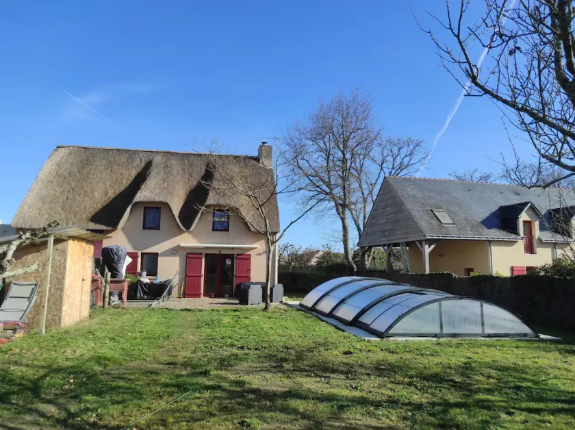 Quiet cottage with indoor pool in the Guérandaise countryside - Image 1