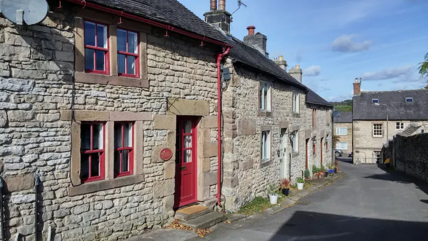 Cosy Cottage in the Beautiful Derbyshire Dales, Peak District - Image 1