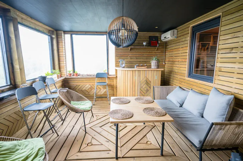 Spa VIP du Pont Alsort 2/3 - Stunning View & Lounge bar Near Eau D'heure Lakes - Image 1
