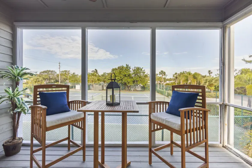Cedars East # 528: 2 BR / 2. 5 BA Byhus på Longboat Key ved RVA, 4 sovepladser - Image 1
