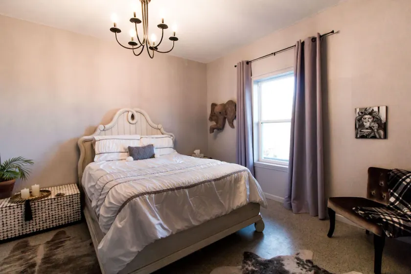 Beaver Lakeview from your Pillow - Image 1